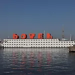 Отель Botel Амстердам