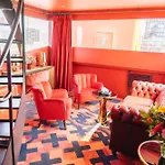Botel 3*