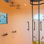 Отель Botel