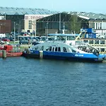 Botel Отель