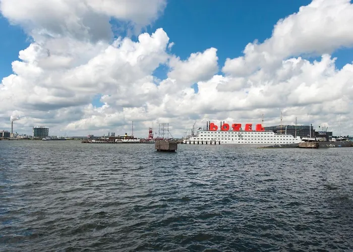 Botel Hotel Amsterdam