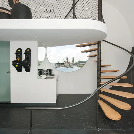 Botel Hotel Amsterdam