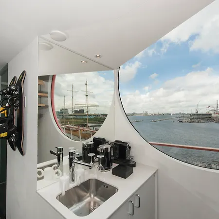Otel Botel Amsterdam