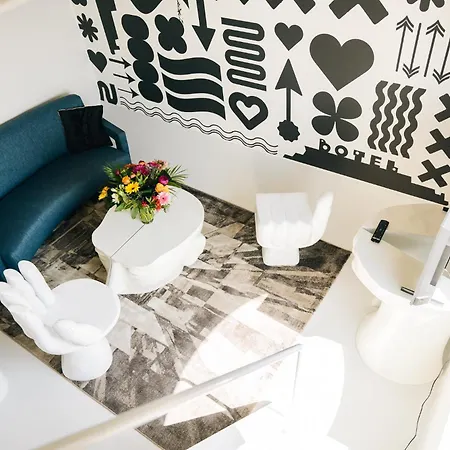Hotel Botel