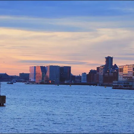 Otel Botel Amsterdam