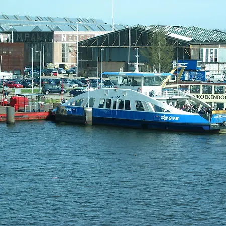 Botel Hotel