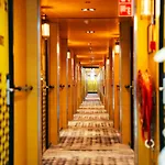 보텔 3* 암스테르담